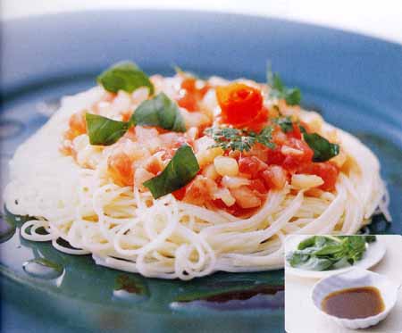 三輪素麺、調理例。素麺サラダ。
